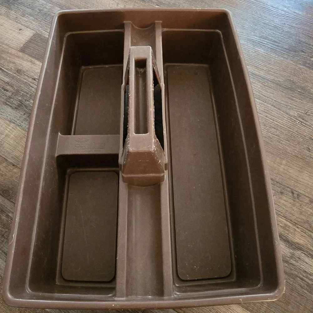 Vintage Kent Pet Food Duke & Dutchess Plastic Brown Tote Carry Container‎ USA
